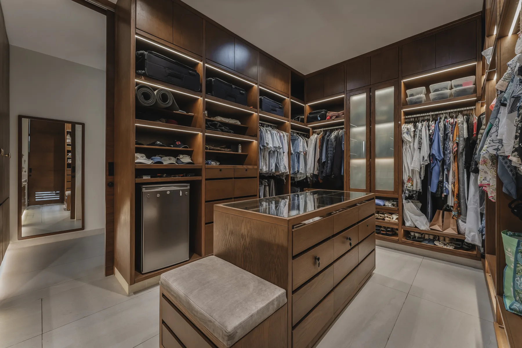 Casa G.L. — detalle 2 de carpintería a medida