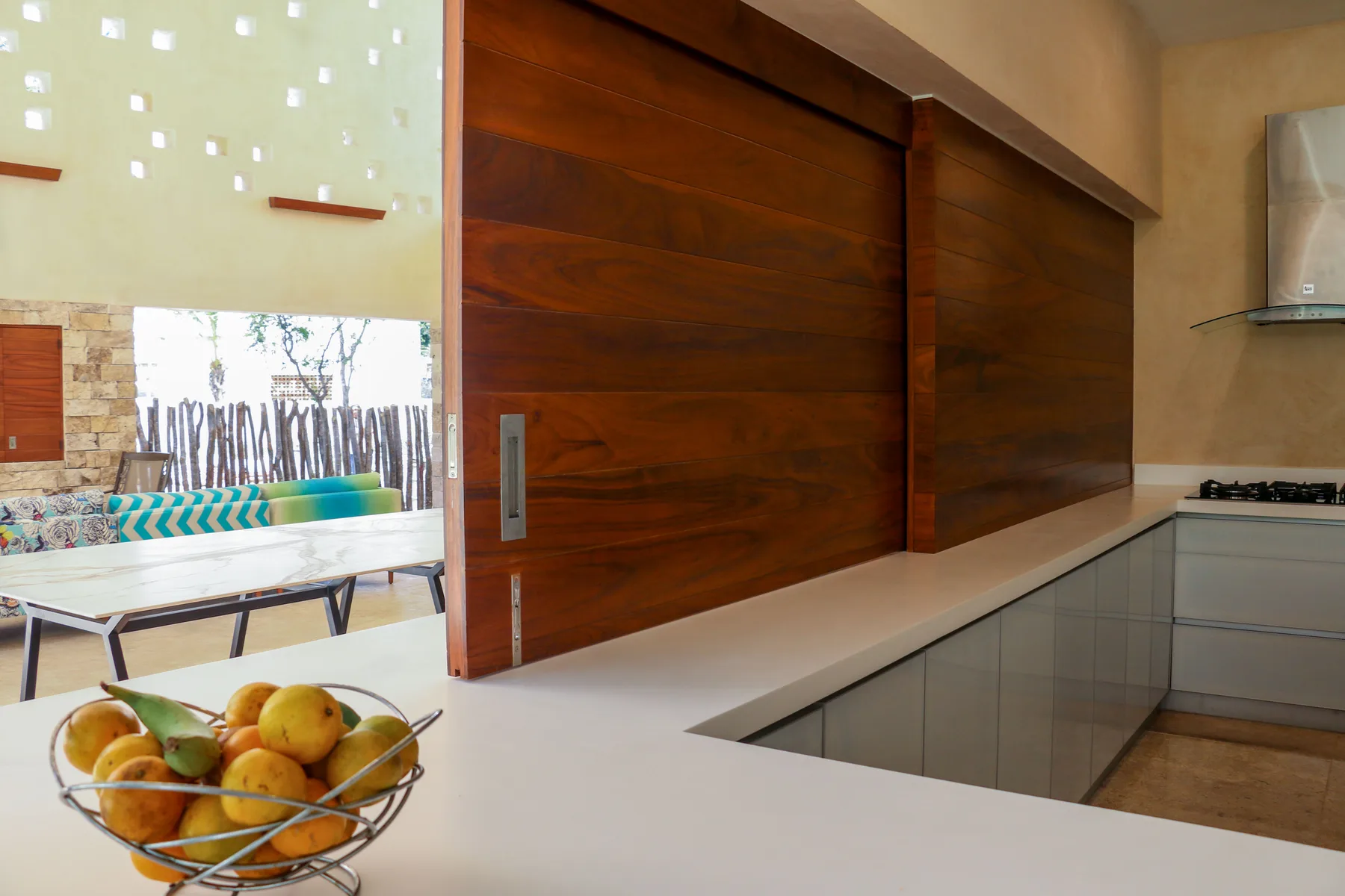 Casa Ceiba M.O. — bespoke joinery detail 6