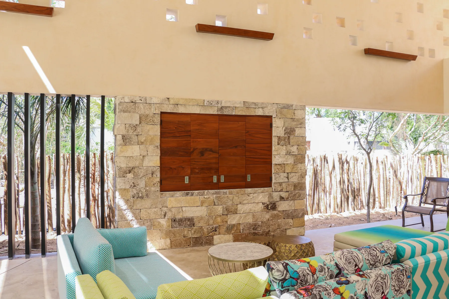 Casa Ceiba M.O. — bespoke joinery detail 17