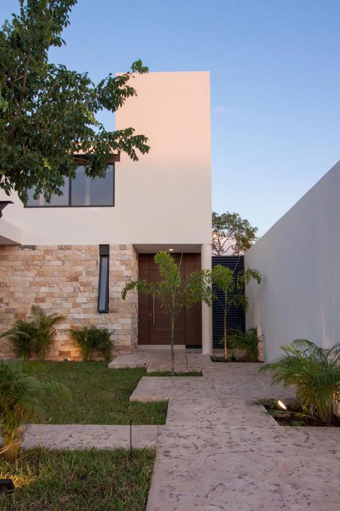 Casa Rejoyada — bespoke joinery detail 6