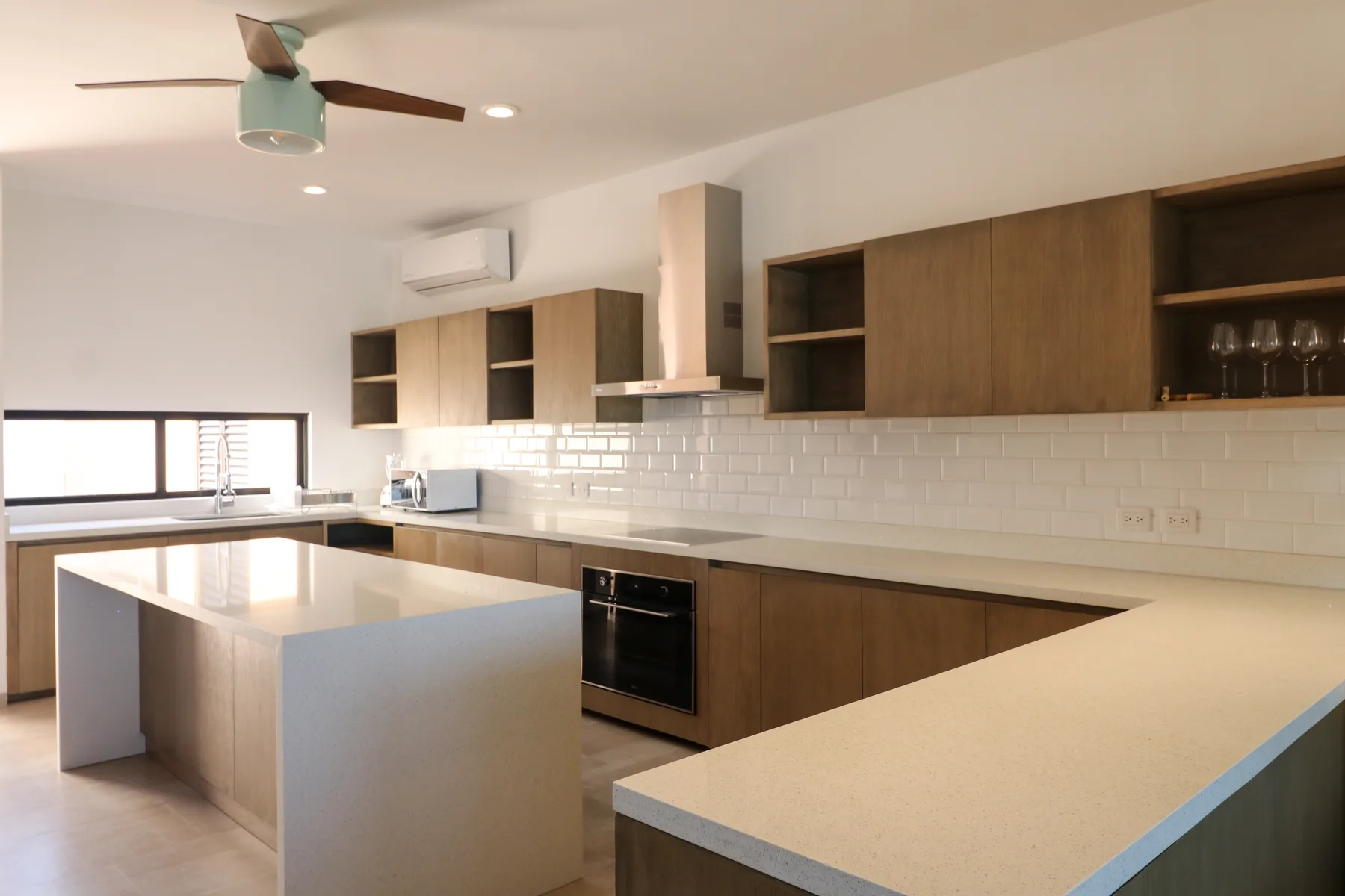 Casa San Bruno — bespoke joinery detail 13